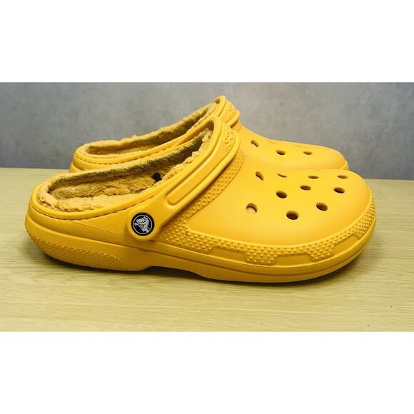 Crocs Classic Yellow Faux Fleece Lined Slip On Clog Womens Size 10 Mens Size 8 - Picture 1 of 6